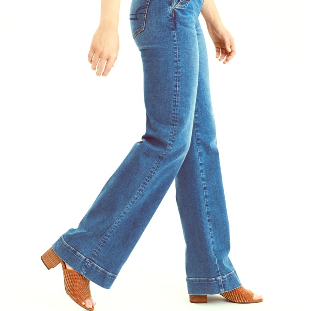 Wide Leg Jeans | American Eagle Outfitters